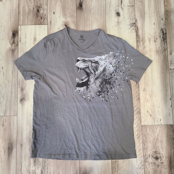Express Lion Graphic Print V Neck Gray T-Shirt Men Size XL - Picture 1 of 4